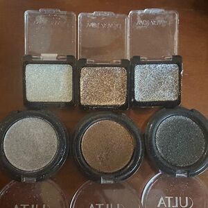 Bundle of glitter eyeshadows